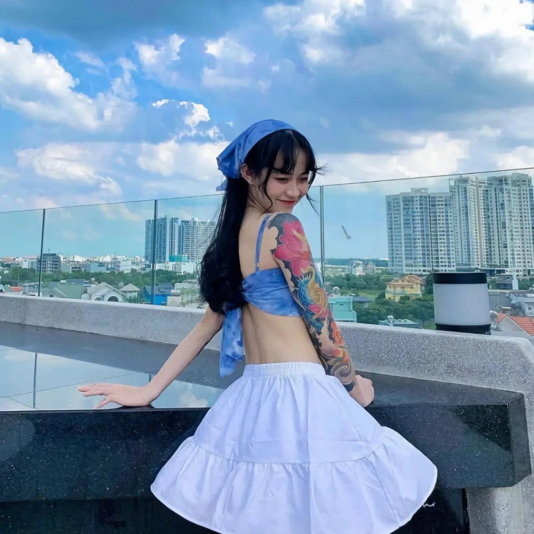 新宿天鹅2